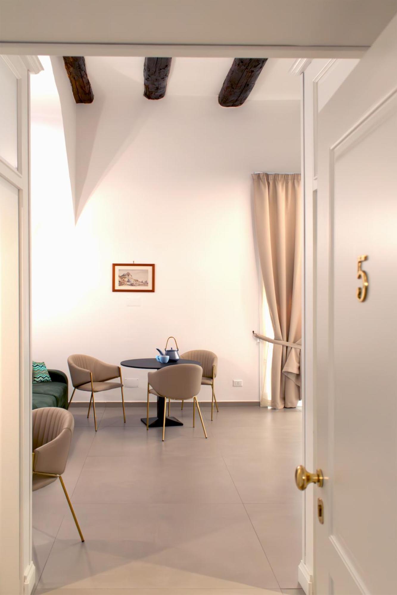 Hotel Relais Don Pedro De Toledo à Naples Extérieur photo